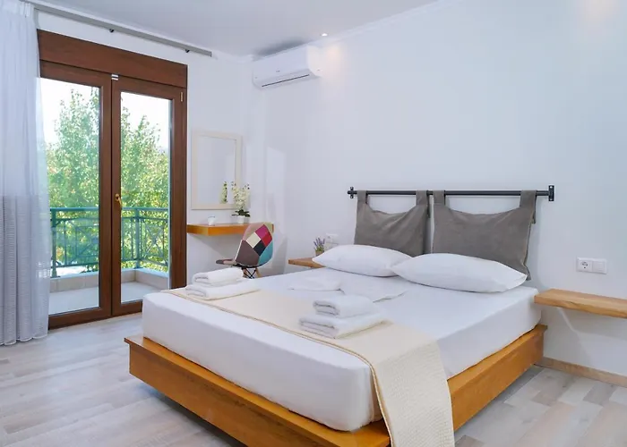 Ξενοδοχείο Lithi Λιμενάρια