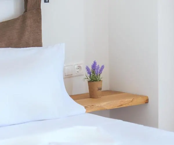 Lithi * Λιμενάρια