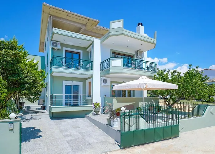 Lithi Ξενοδοχείο *